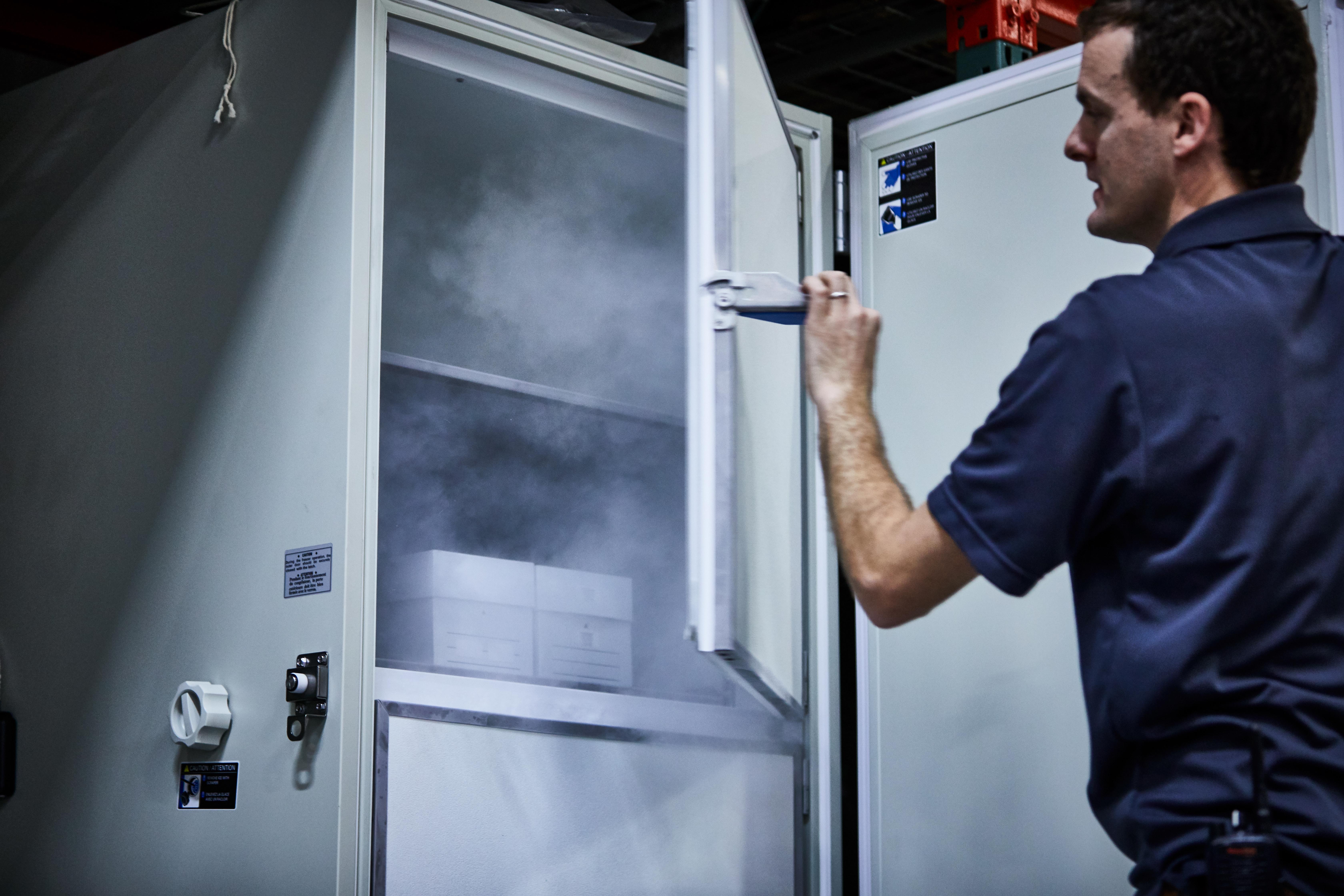 Associate working in Cold Chain Ultra Low area of our Louisville Distribution Center